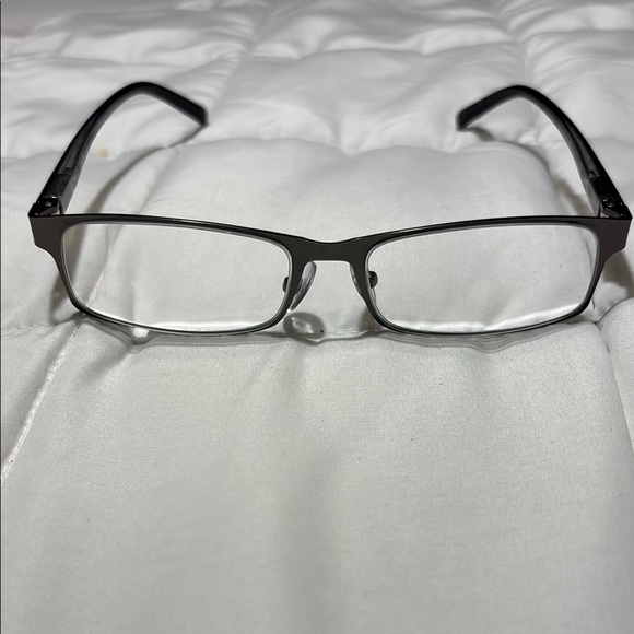 Foster Grant e.Readers Gunmetal Reading +1.25 Glasses - Picture 2 of 9